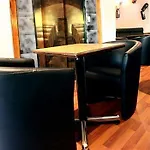 Logis Hotels- Marguerite D'anjou Chateau