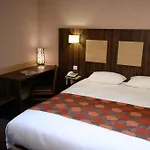 Logis Hotels- Marguerite D'anjou Chateau 2*
