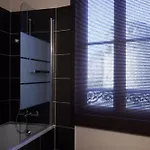 מלון Logis Hotels- Marguerite D'anjou Chateau אנז'ה