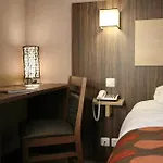 מלון Logis Hotels- Marguerite D'anjou Chateau אנז'ה