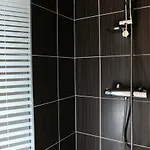מלון Logis Hotels- Marguerite D'anjou Chateau 2*