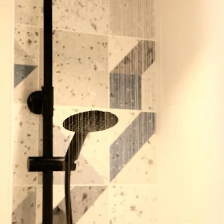 Logis Hotels- Marguerite D'anjou Chateau Hotel Angers