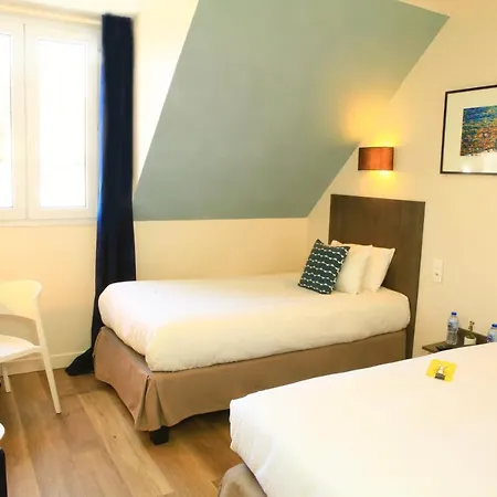 Logis Hotels- Marguerite D'anjou Chateau 2*