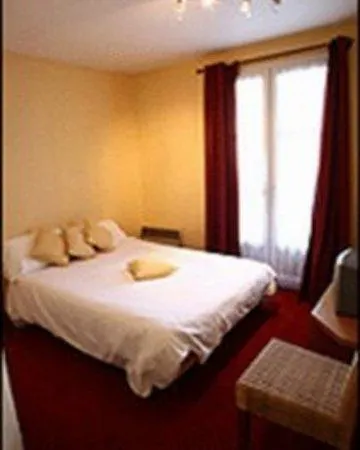 Logis Hotels- Marguerite D'anjou Chateau Hotel 2*