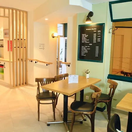 호텔 Logis Hotels- Marguerite D'anjou Chateau 앙제