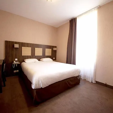 Logis Hotels- Marguerite D'anjou Chateau 2* Angers