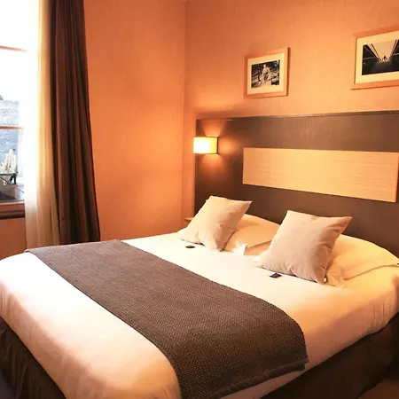 Logis Hotels- Marguerite D'anjou Chateau 2*