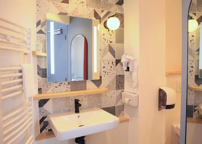 Logis Hotels- Marguerite D'anjou Chateau 호텔 앙제