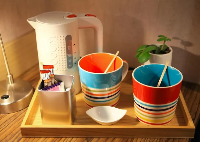 Logis Hotels- Marguerite D'anjou Chateau 앙제